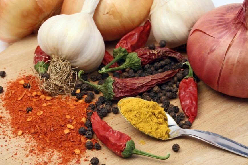 7 ingrediente culinare care isi pierd proprietatile de folosire mai repede