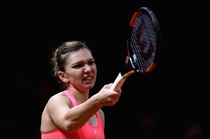 Cati bani a incasat Simona Halep cu o luna inainte de jumatatea lui 2015