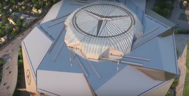Mercedes va construi un stadion futurist pentru o echipă de fotbal american