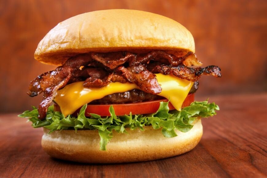 Aceasta este formula stiintifica a burgerului perfect! Sfaturi de preparare de la un renumit chef