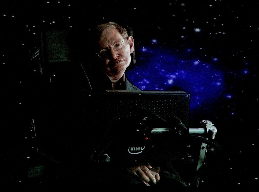Stephen Hawking: "Femeile sunt cel mai mare mister"