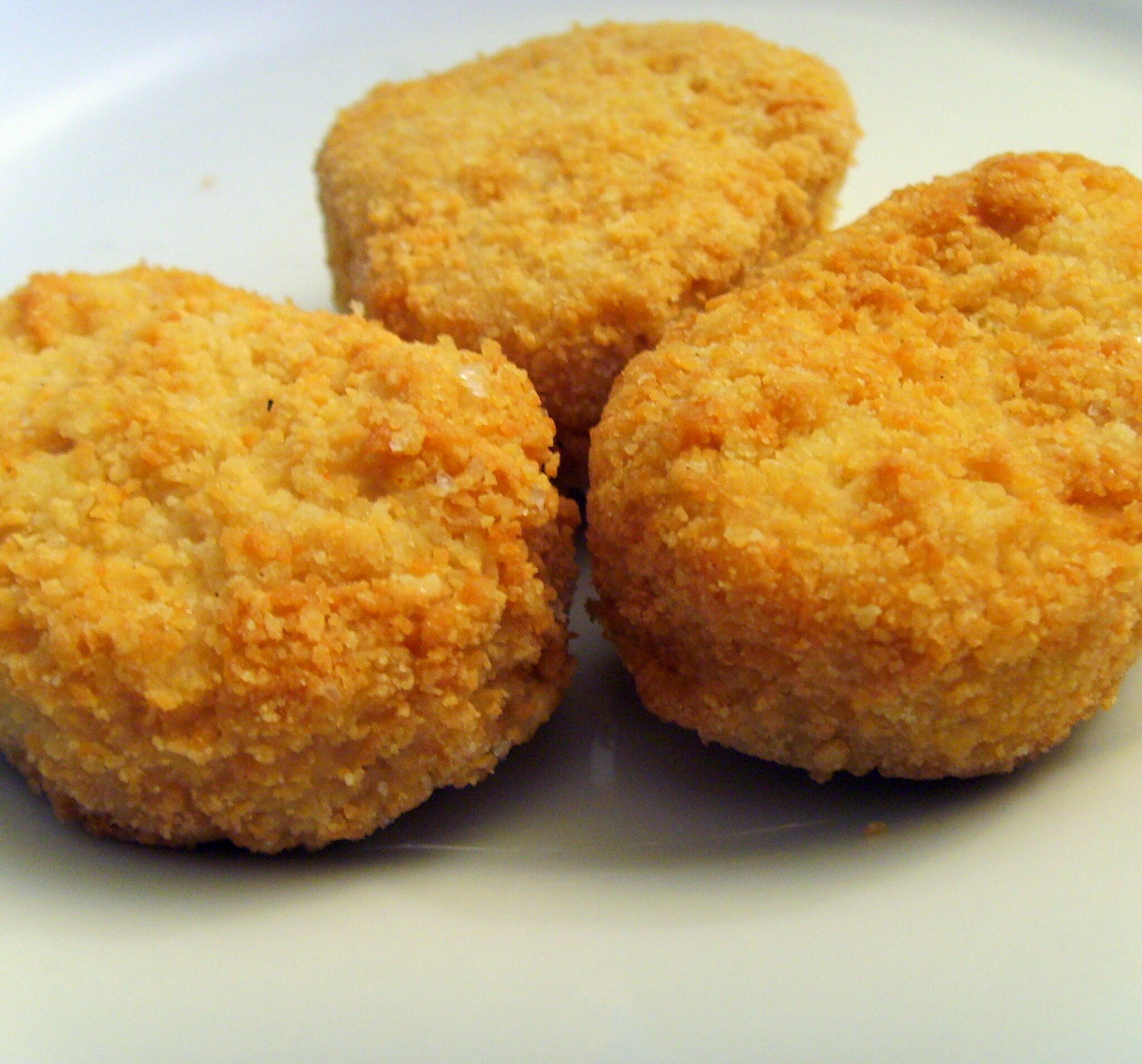 Surpriza de Valentine's Day! Un barbat s-a dus la fast food si a cumparat 30 de nuggets si 2 portii mari de cartofi. Ce a facut cu mancarea