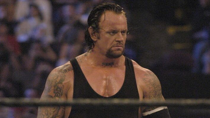 Il mai tii minte pe fiorosul Undertaker? La 50 de ani, wrestlerul inca "se tine bine" :)
