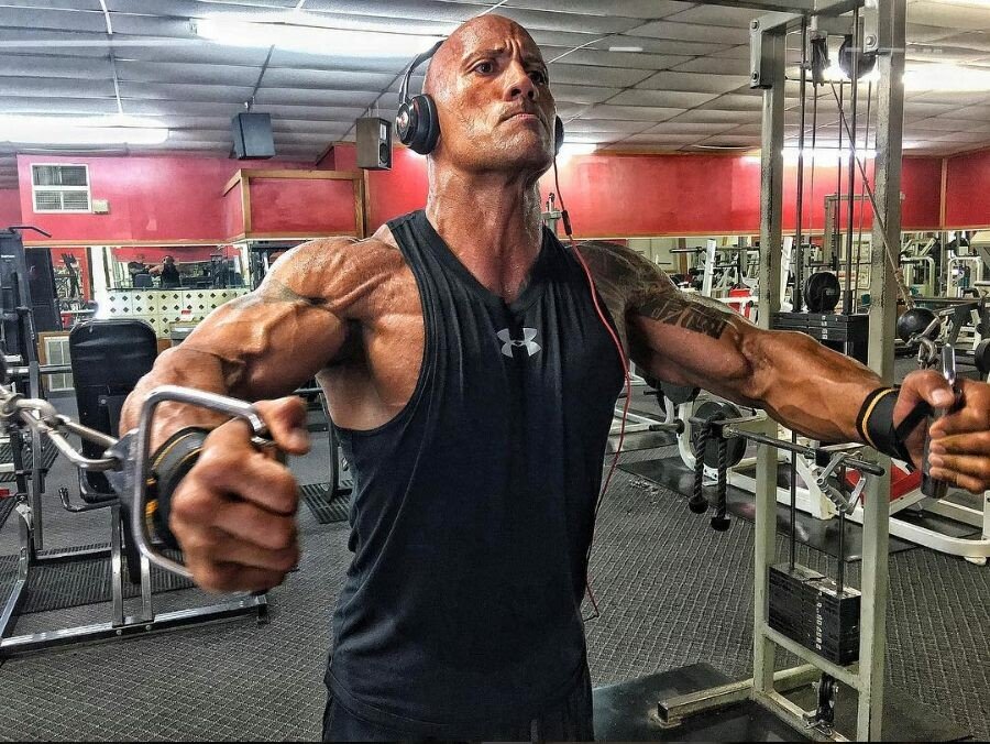 Prima imagine din Fast&Furious 8! The Rock face o dezvaluire cutremuratoare! Ce se intampla cu Hobbs