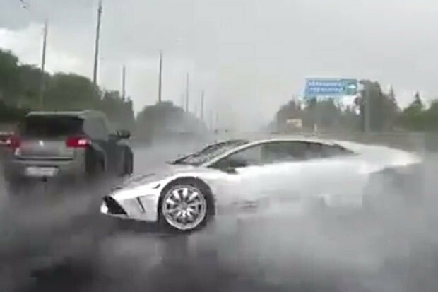 Un Lamborghini a fost DISTRUS complet in doar 6 secunde! Ce a patit bijuteria de 210.000 de euro