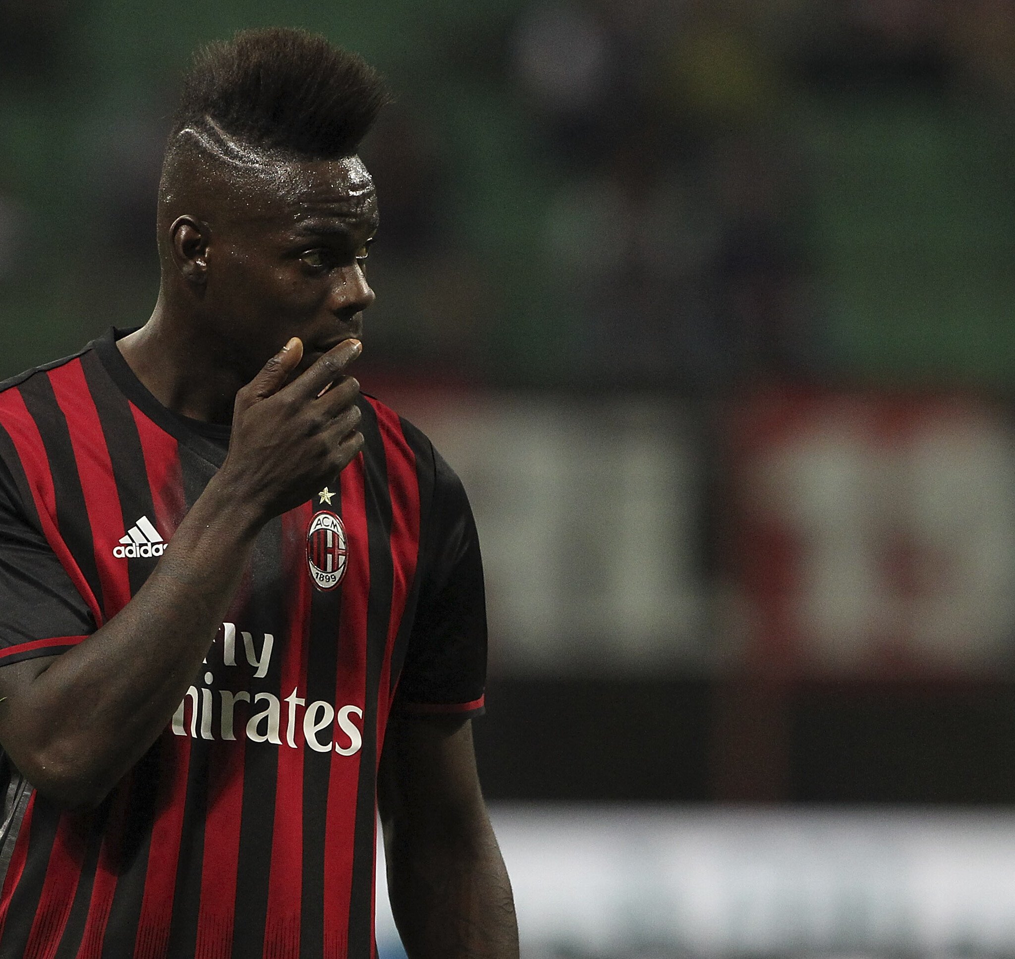 Balotelli a facut o noua nebunie! Ce a patit Bentley-ul lui Mino Raiola dupa un meci al lui Super-Mario
