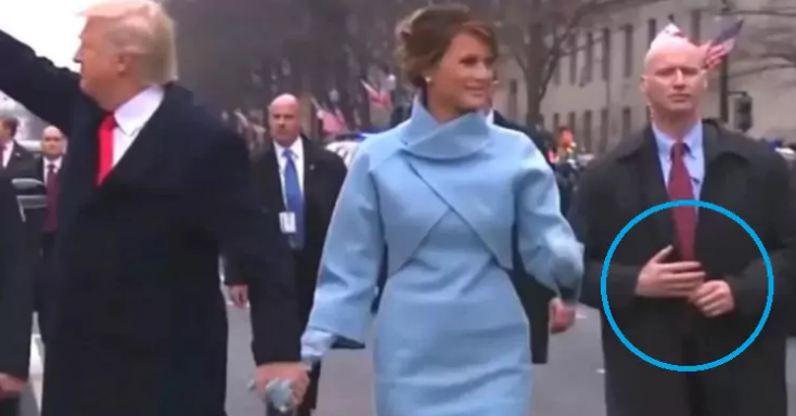 Secretul bodyguardului lui Donald Trump. Ce este "in neregula" la fiecare aparitie a sa