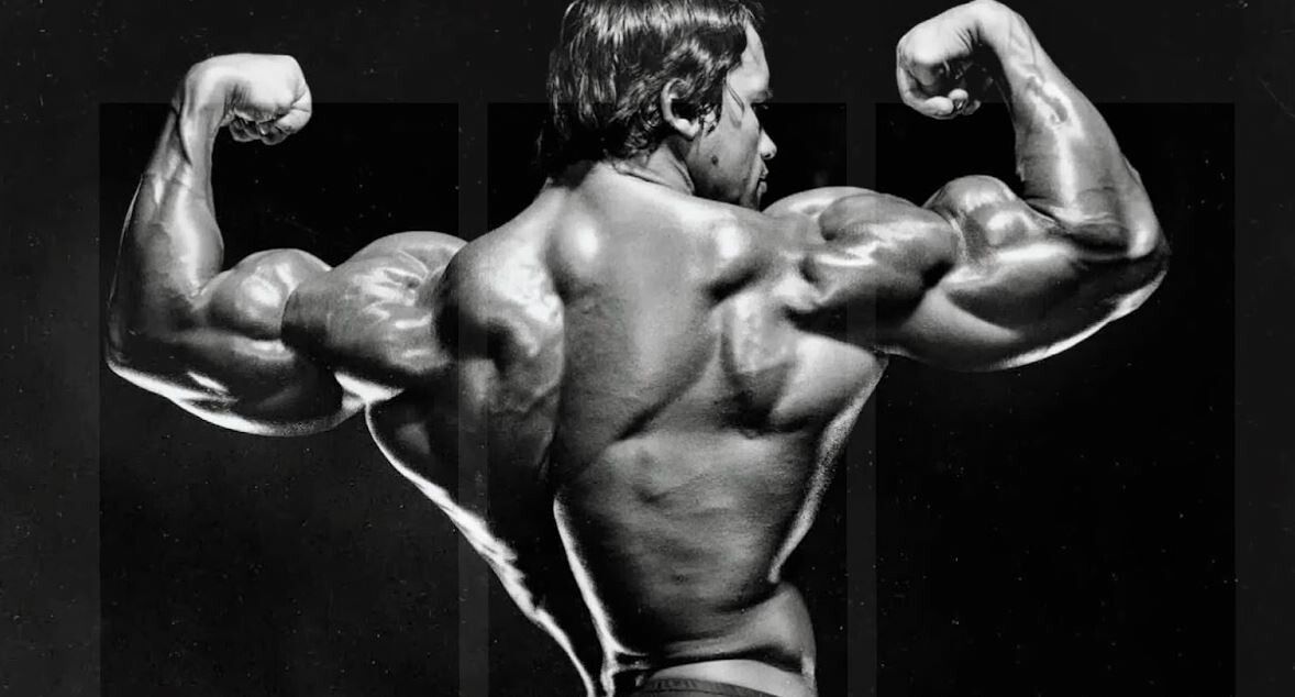 Arnold a refacut poza celebra la 69 de ani! Cum arata acum, la 40 de ani de la acel moment
