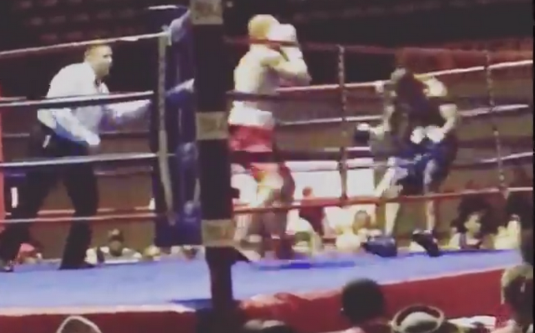 Un boxer a debutat in ring cu KO care a trimis adversarul in afara ringului