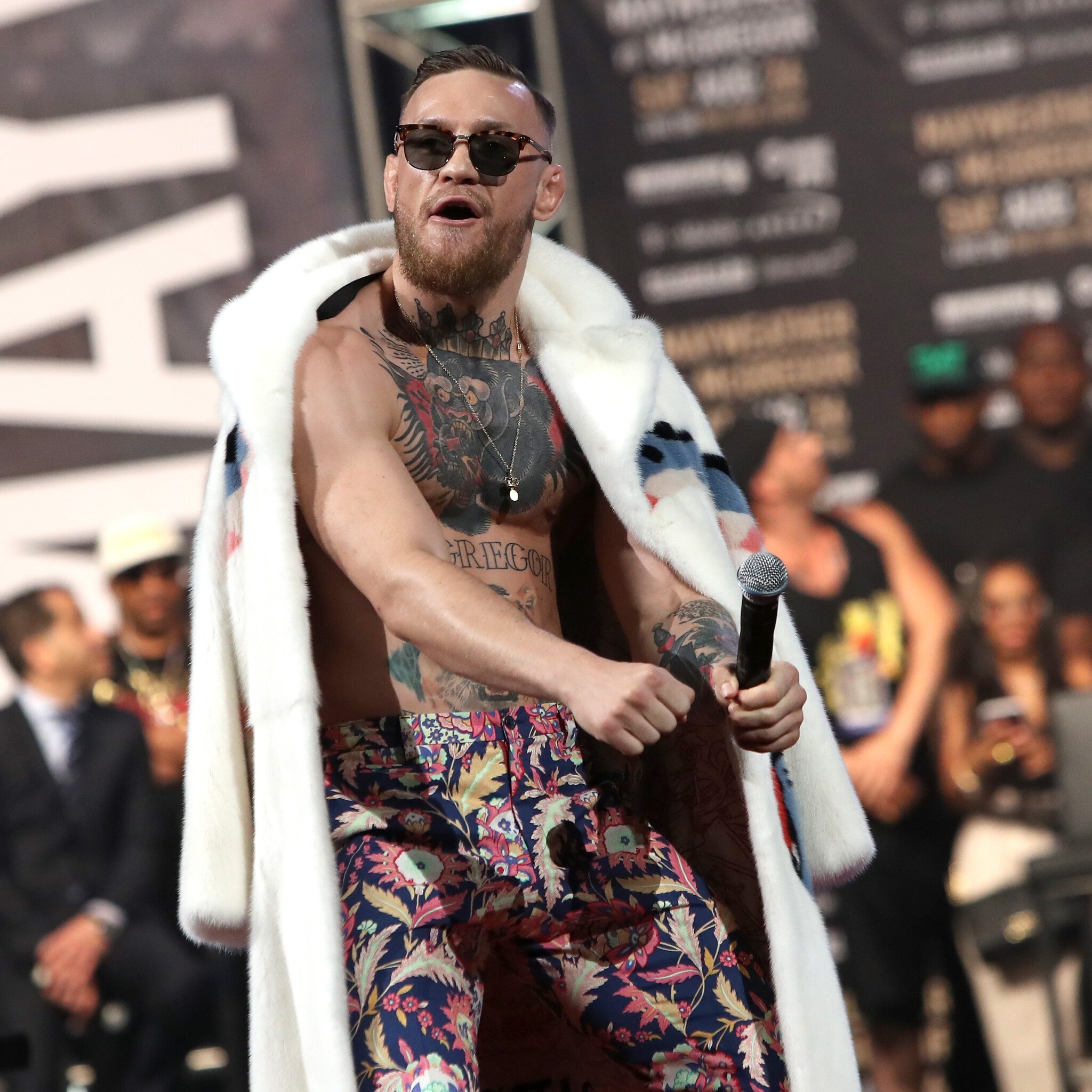 McGregor pune un pariu de 1 milion de dolari pe lupta lui cu Floyd Mayweather! Cum crede ca se va termina razboiul