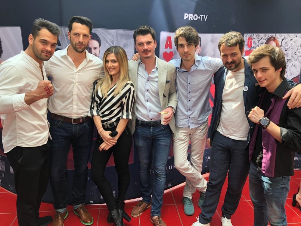 Cum au apărut actorii din VLAD la premiera finalului de sezon?