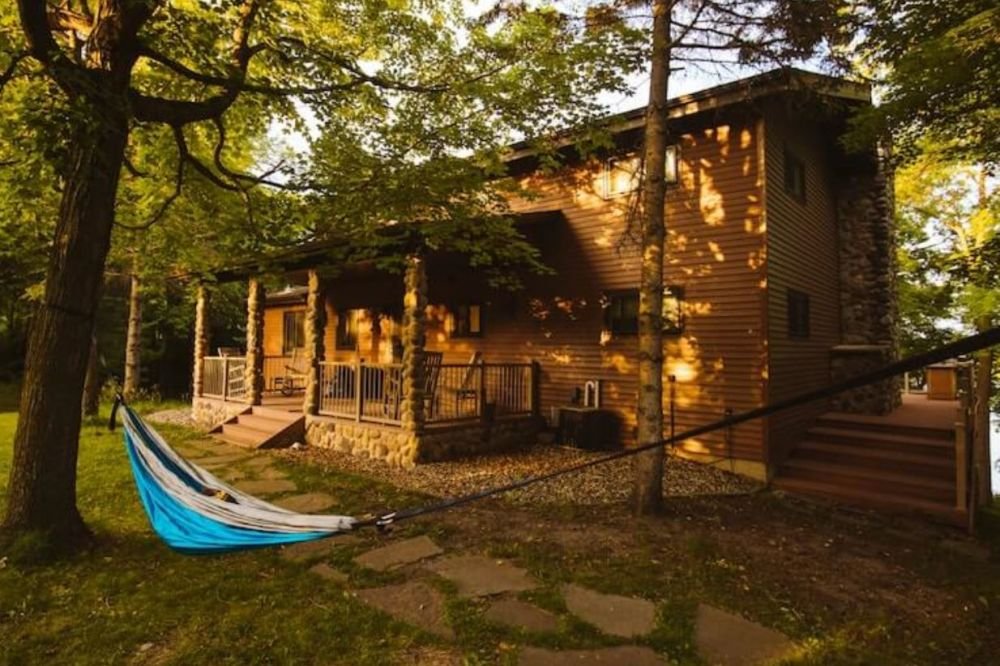 Cabana – ce trebuie să planifici înainte de a o construi și de a investi în aceasta