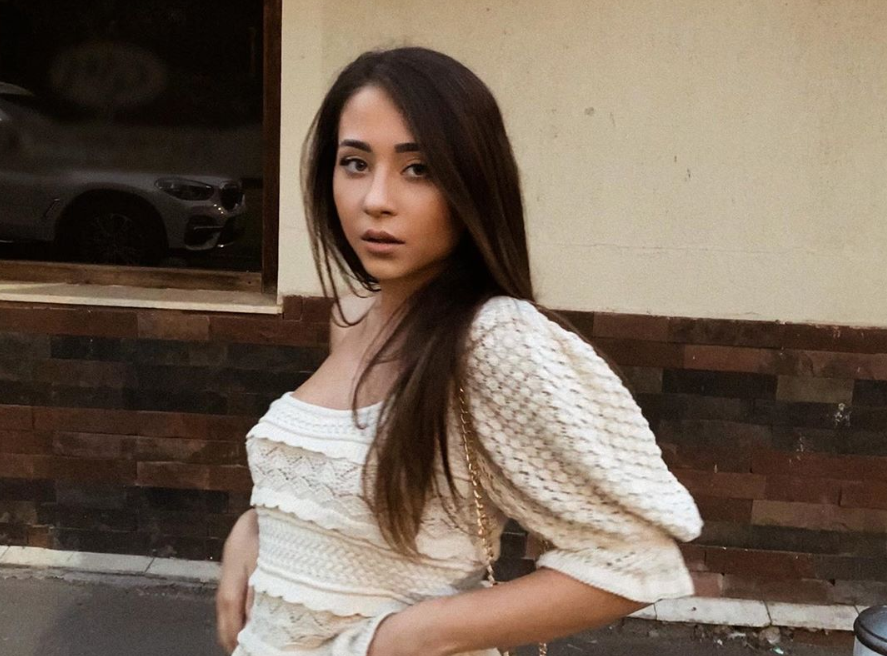 Nicole Cherry s-a pozat în costum de baie. Fanii au fost încântați să o vadă așa