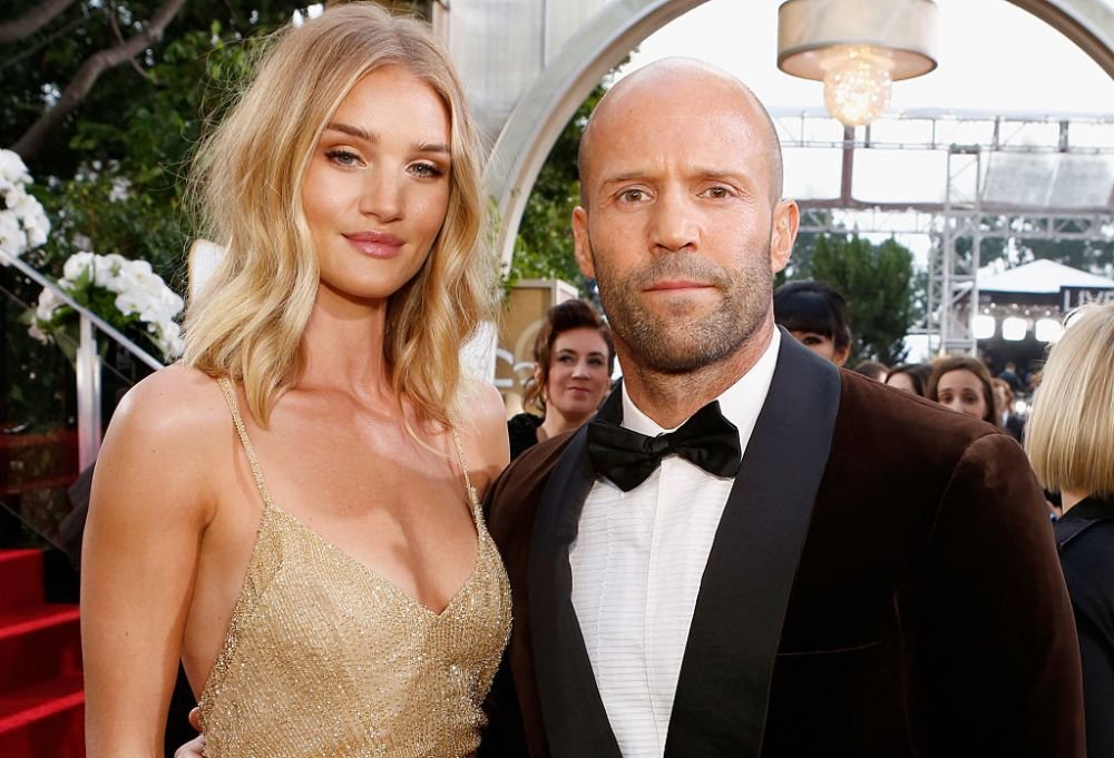 Rosie Huntington-Whiteley, ipostaze seducătoare pentru o ședință foto. Cât de bine arată partenera lui Jason Statham