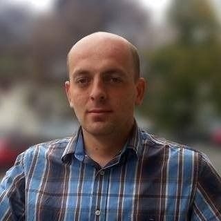 Expertul DEBĂRBAȚI te consiliază: Diesel, benzină, electric sau hybrid - ce alegi?