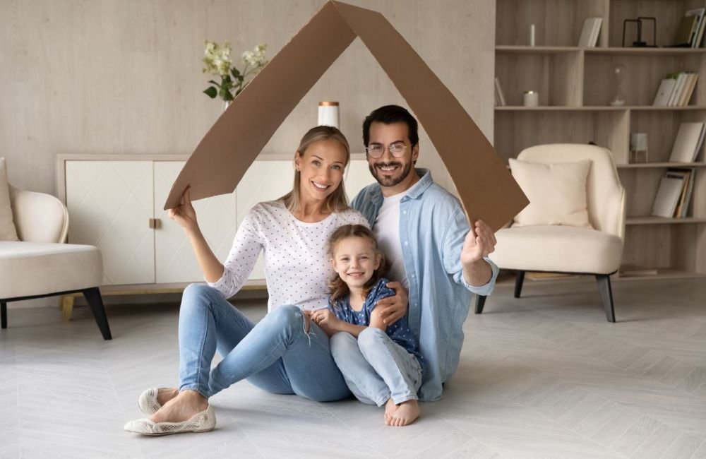 Ce faci dacă se întâmplă ceva cu casa ta? Asigurarea NN care acoperă cheltuielile pentru 24 de situații neprevăzute
