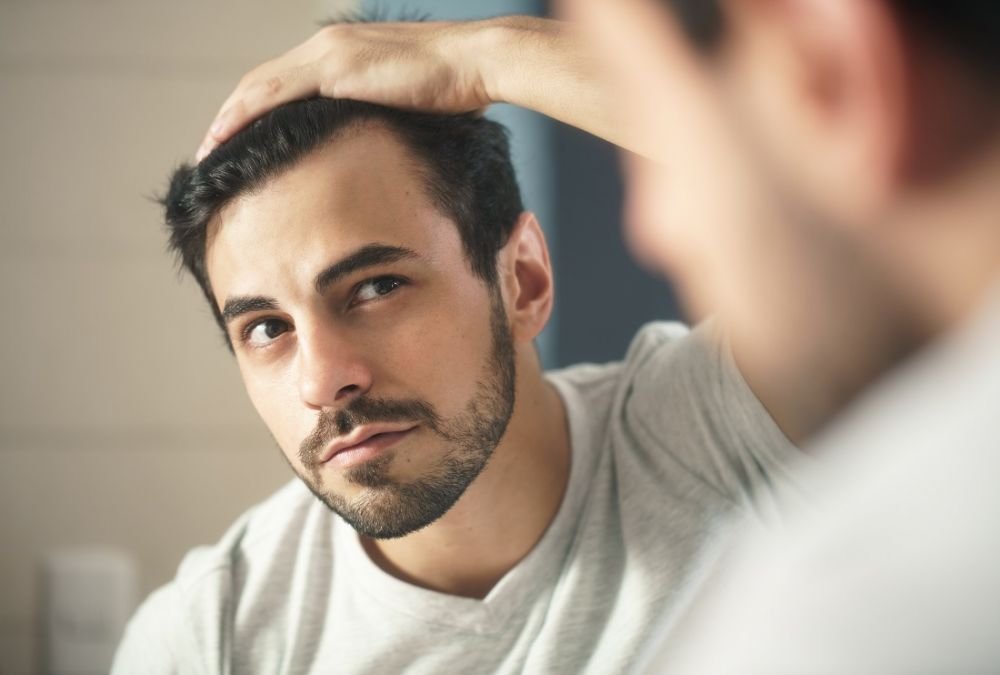 3 trucuri utile pentru îngrijirea părului subțire și casant