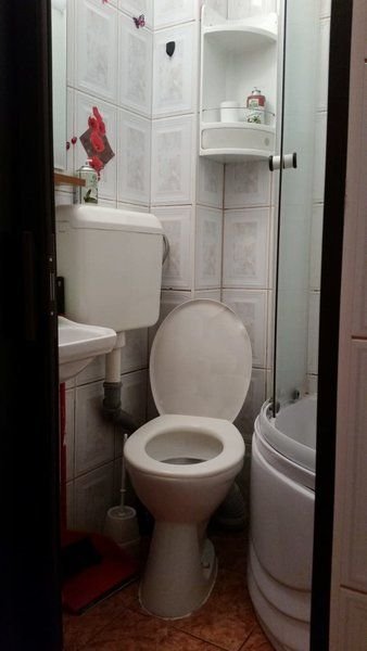 Garsoniera de 21 de mp din Drumul Taberei care se vizionează cu preț de intrare. Ce spune proprietara - FOTO