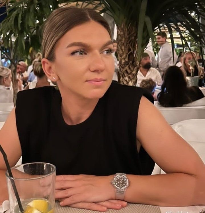 Simona Halep și-a vândut vila de 4,2 milioane de euro și a spus ADIO României! Unde s-a mutat tenismena