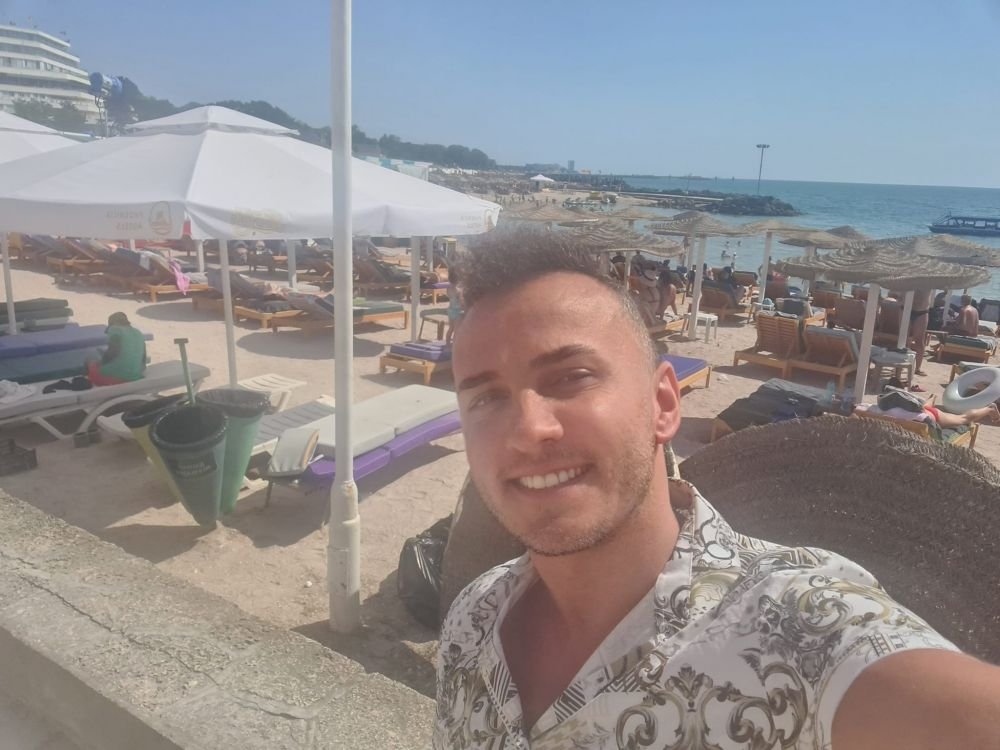 Afacerile lui Mihai Trăistariu merg ca pe roate. Artistul câștigă sume uriașe!
