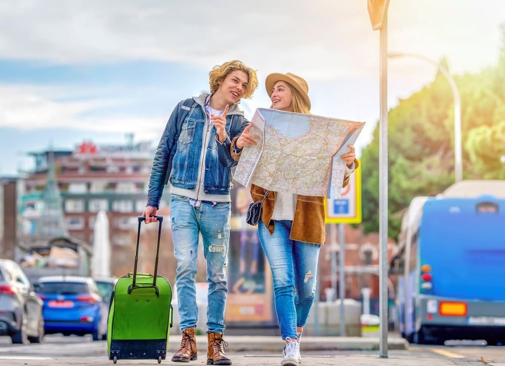 Veste bună pentru angajații români. La anul avem mai multe libere decât în 2022