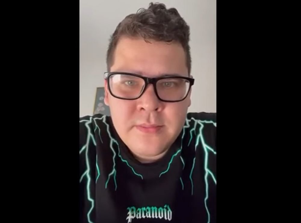 Un tânăr cântăreț rus s-a sinucis pentru a nu pleca la război în Ucraina! Ce mesaj de adio a avut