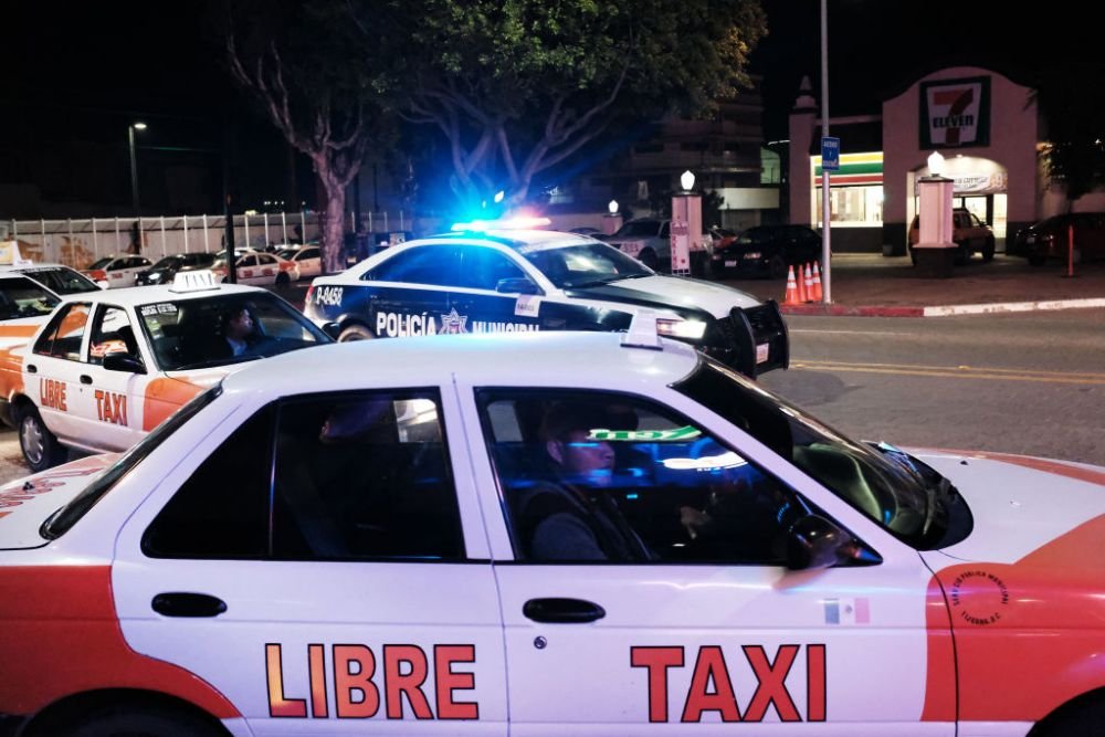 Moarte șocantă în Mexic! O tânără și-a pierdut viața după ce a sărit dintr-un taxi aflat în mers