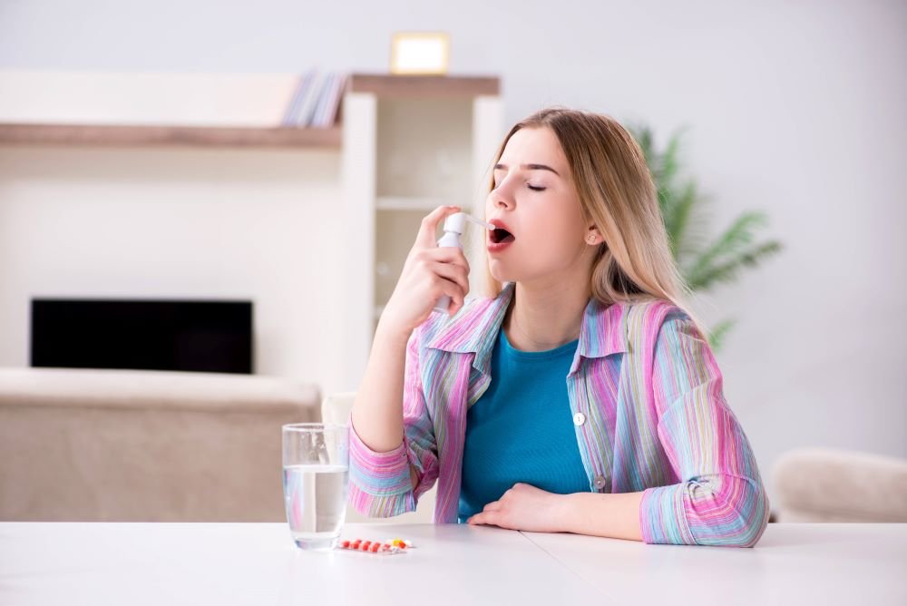 Cât iese în alcooltest de la propolis și spray pentru durere în gât? Experimentul unui polițist:"Este infracțiune" VIDEO