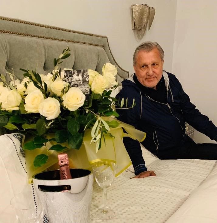 Ilie Năstase, amendat şi fără permis după ce a fost prins conducând băut: Băusem două beri. Plec din România!