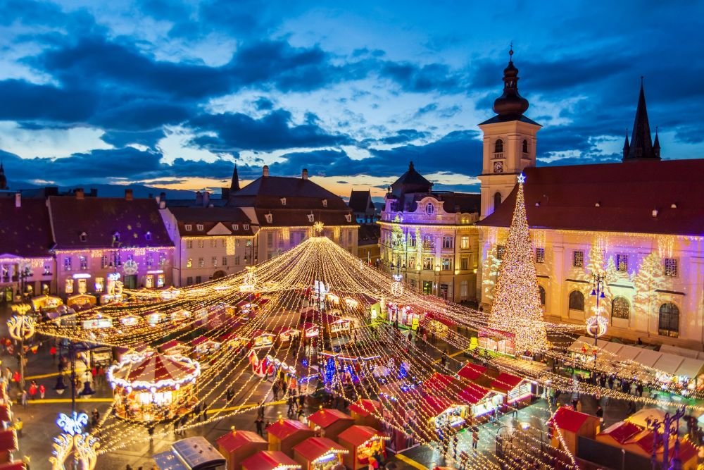 70.000 de euro, cel mai scump Revelion plătit de un cuplu de români. Cât costă o vacanță de Crăciun în România
