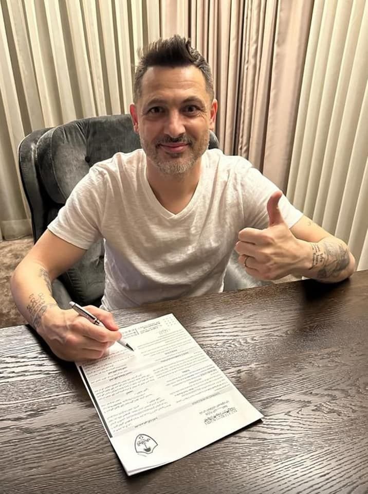Mirel Rădoi a semnat cu o nouă echipă. Antrenorul primește un salariu fabulos