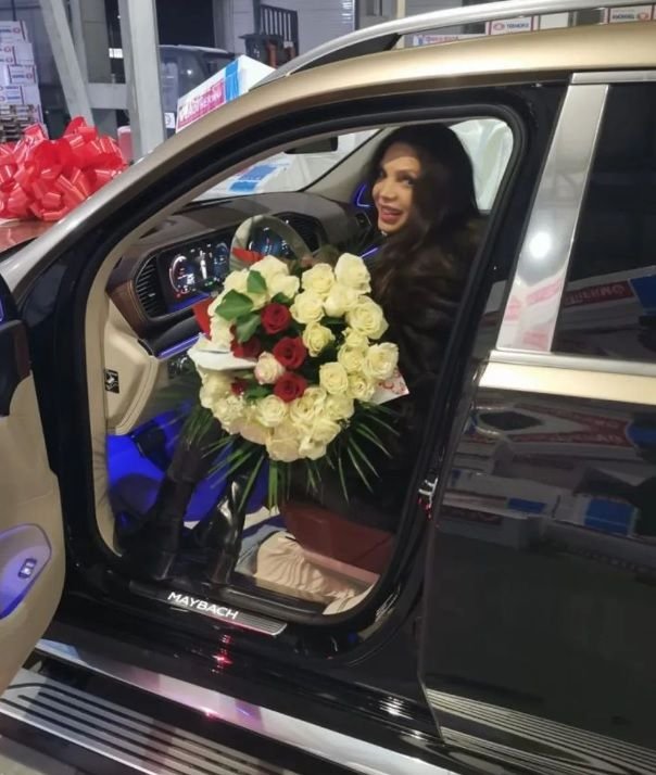 Cristina Spătar, mașină de sute de mii de euro! Ce cadou i-ar fi făcut soțul ei