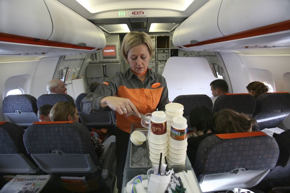 Cele mai ieftine zile în care se pot rezerva bilete de avion în România. Sfaturile specialiștilor