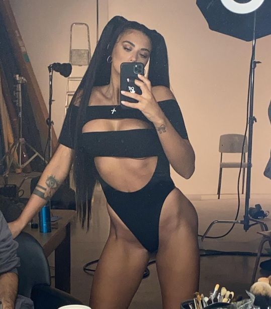 Fotografia pentru care fanii au pus-o la zid pe Antonia: „De ce nu-ți faci OnlyFans?”