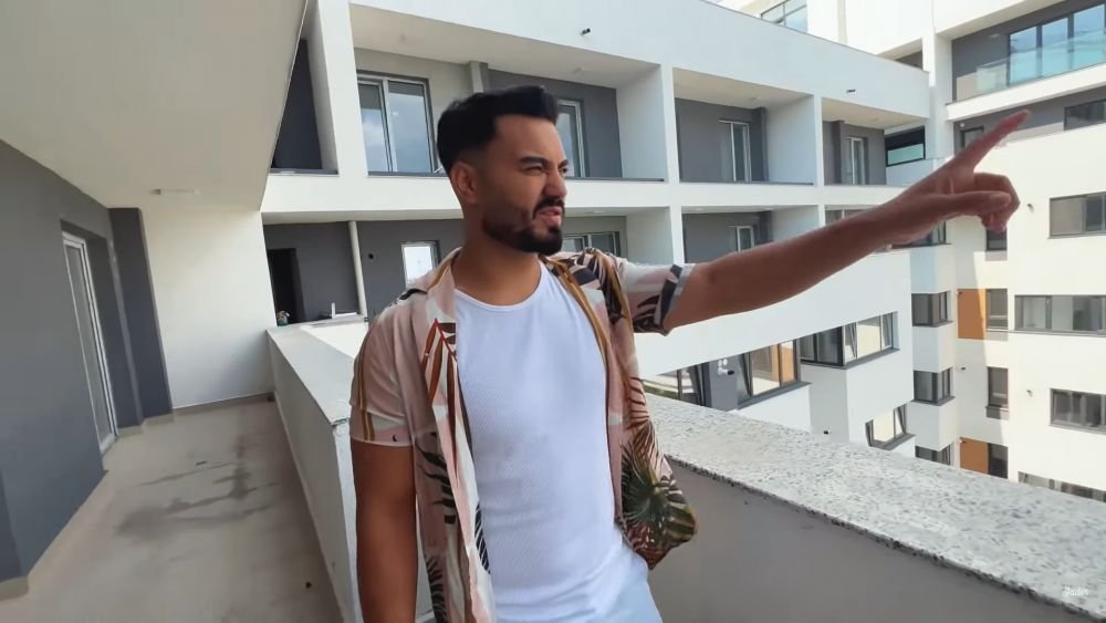 Reacția lui Jador, după ce a primit bani falși: „Intervine poliția”! Ce a pățit manelistul