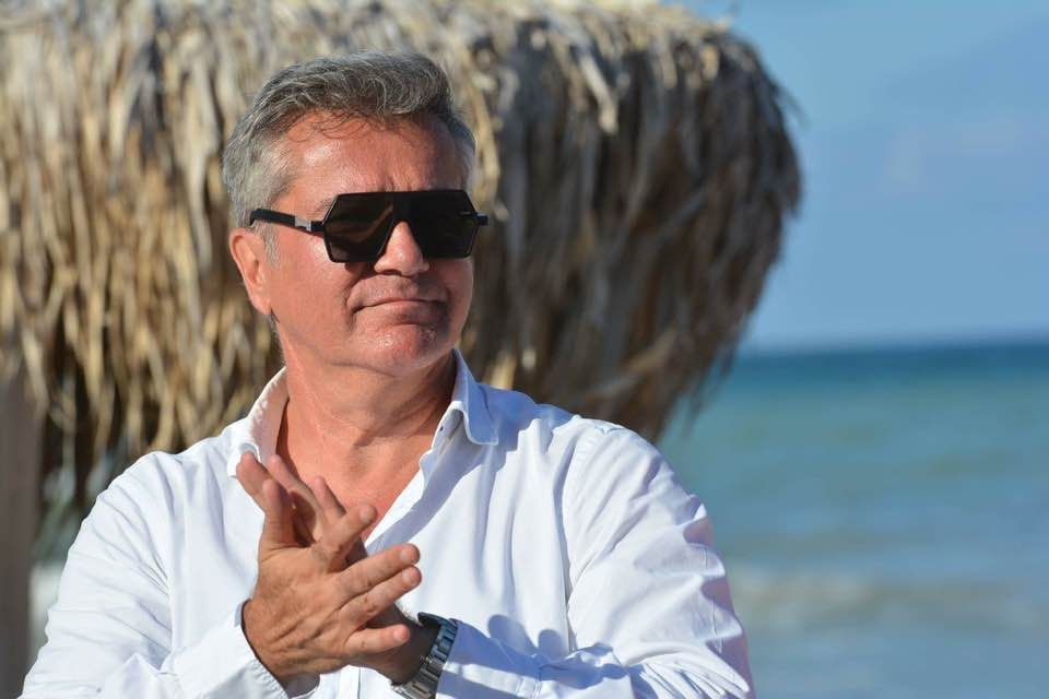 Cât costă o noapte de cazare la ministațiunea lui Dan Bittman de pe Balta Sulimanu. A mărit tarifele - FOTO
