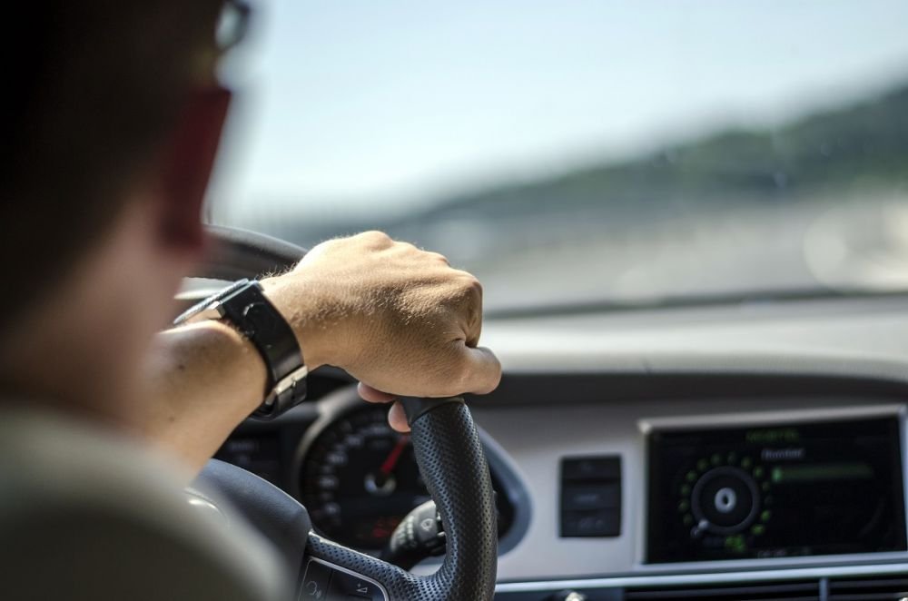 Decizia luată de autorități! Ce taxă nouă trebuie să plătească șoferii, începând cu 1 iunie 2023