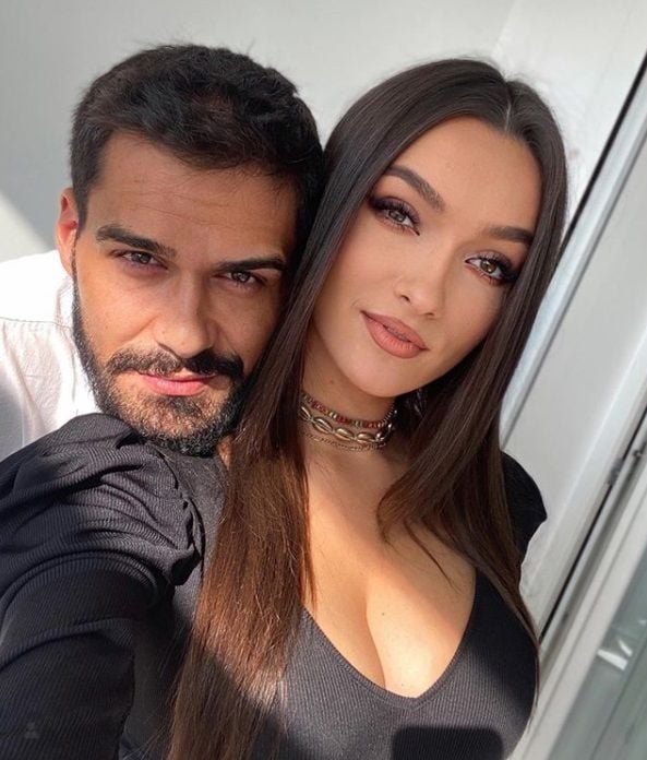Viviana Sposub le-a arătat tuturor unde s-a mutat după despărțirea de George Burcea