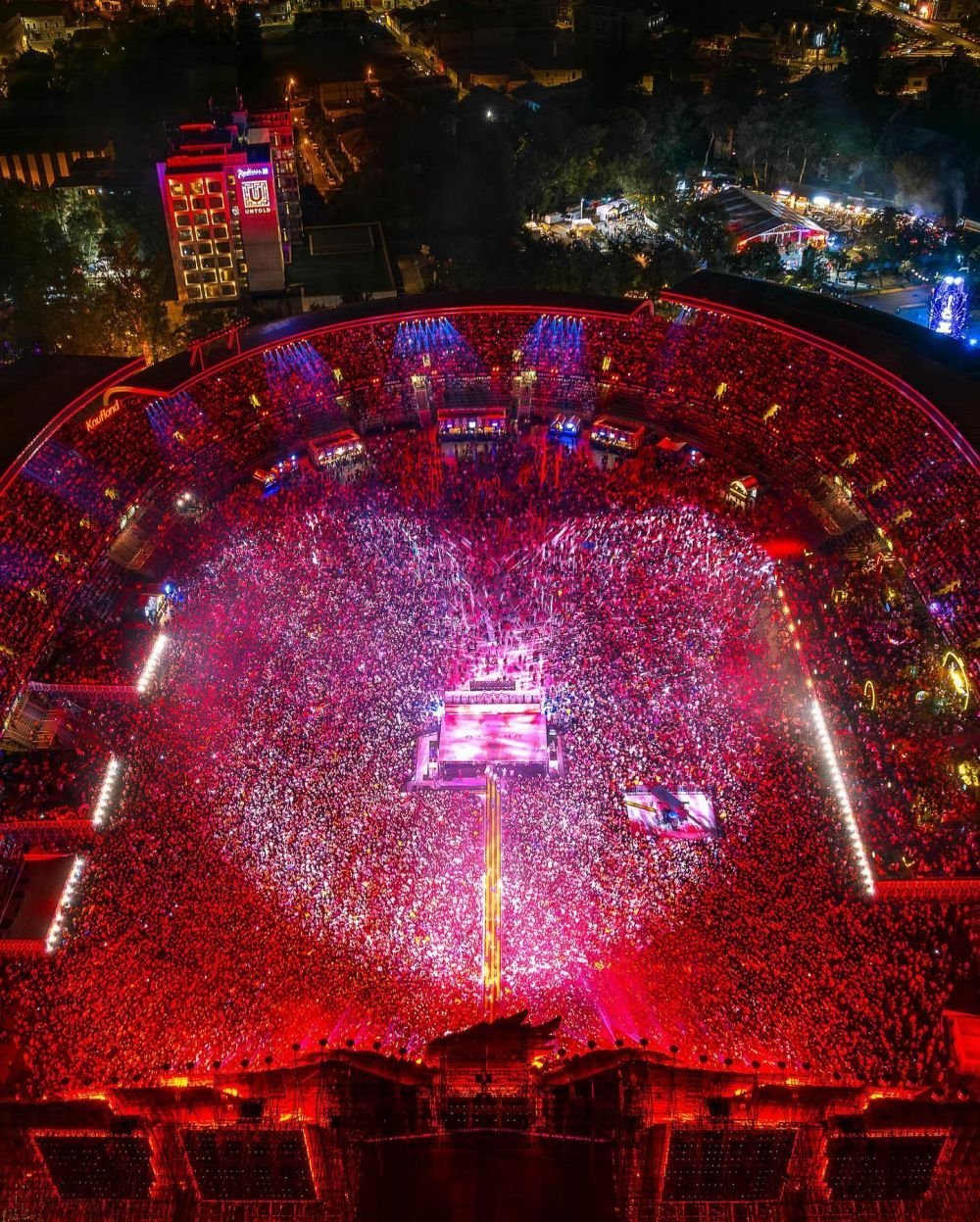 Festivalul UNTOLD a adus Clujului o sumă uriașă. 25% dintre participanți au venit din străinătate