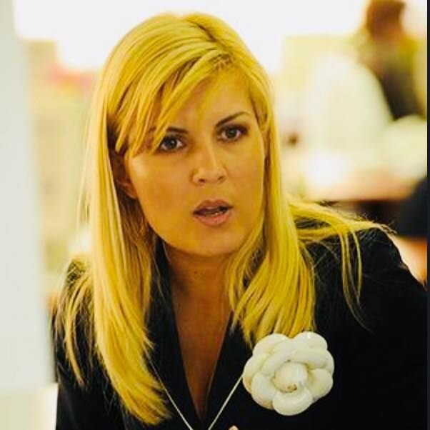 Elena Udrea se plânge din închisoare: Ne mirăm că se droghează și se prostituează de la 14 ani?