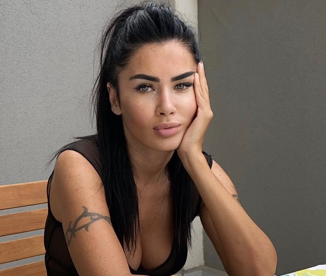 Carmen Harra: Acum 7 ani, i-am spus Oanei Zăvoranu că pierde banii de la mama ei. Adevărul doare!