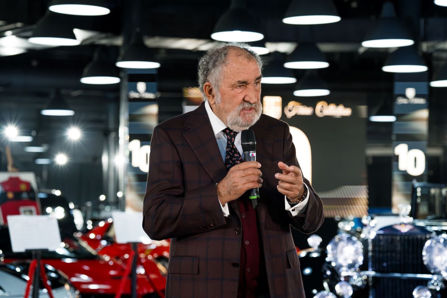 Cea mai scumpă mașină din colecția lui Ion Țiriac: „Mi s-au oferit 12 milioane de euro pentru Rolls Royce Phantom 4” FOTO&VIDEO