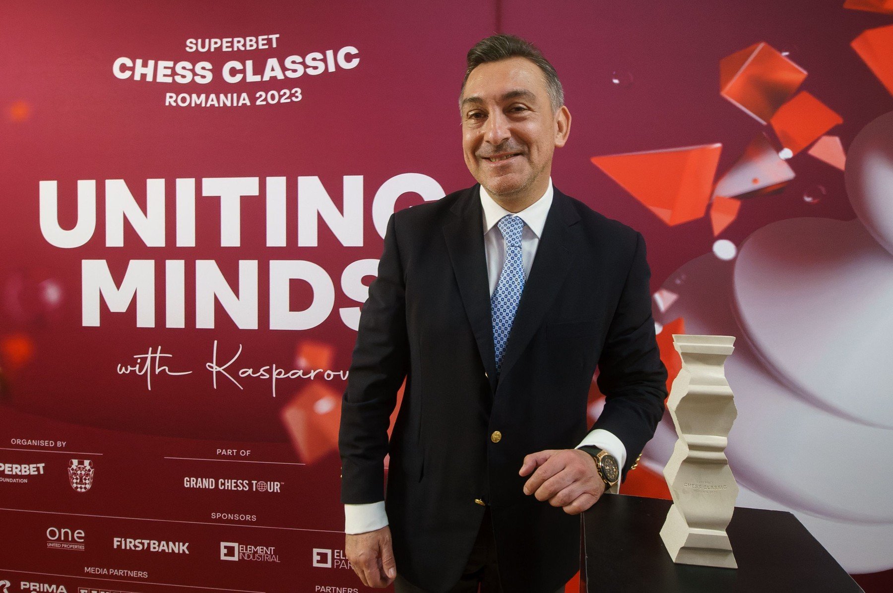 Clădirea pe care Ilie Dumitrescu vrea 1,6 milioane de euro. Ce a scos la vânzare fostul fotbalist