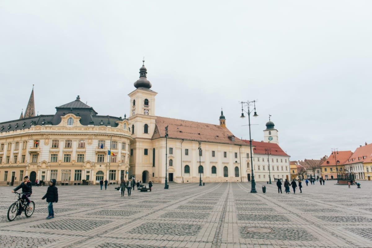 (P) Cele mai bune 8 cartiere din Sibiu pentru locuința ta de vis. Tu ce alegi?